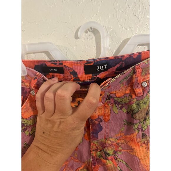 Ana Skinny Floral Cotton/Spandex Watercolor Jeans - Picture 6 of 10